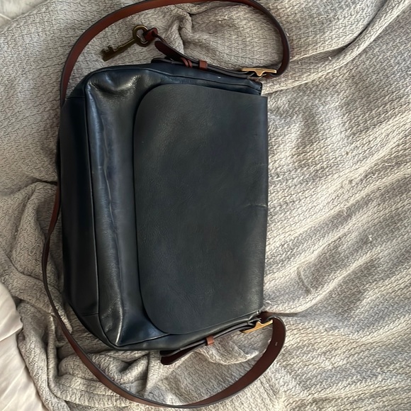 Fossil bag - Picture 1 of 7